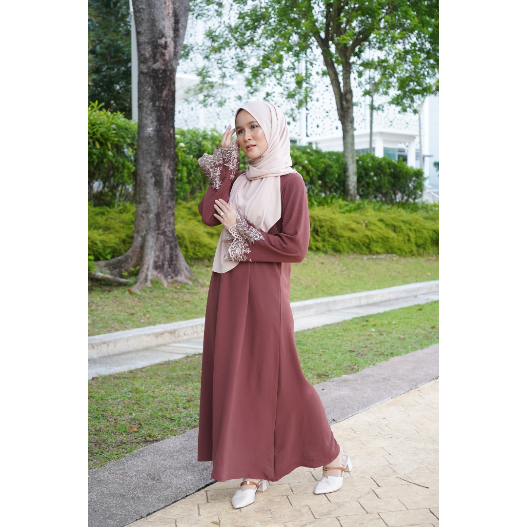 Daania Kaftan - Brown