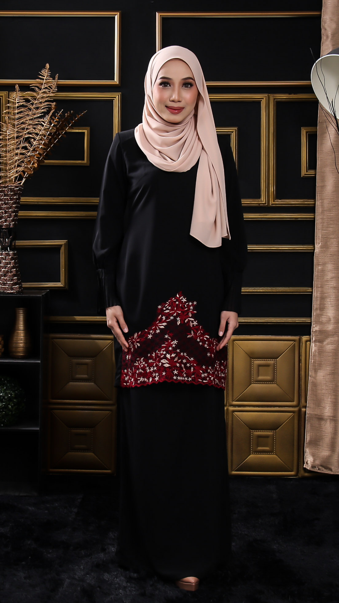 Averly Kurung - Black