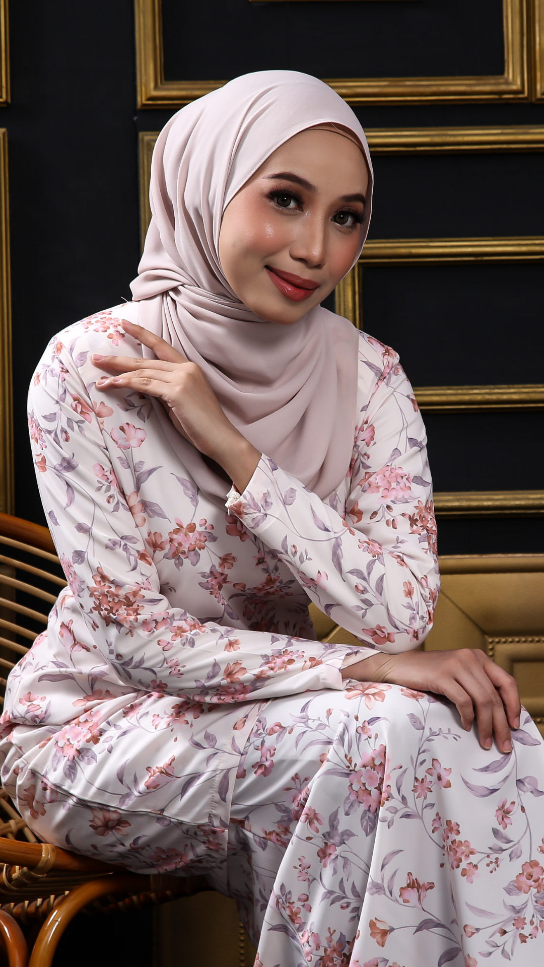 Kurung Modern Lunaria in Nude Pink