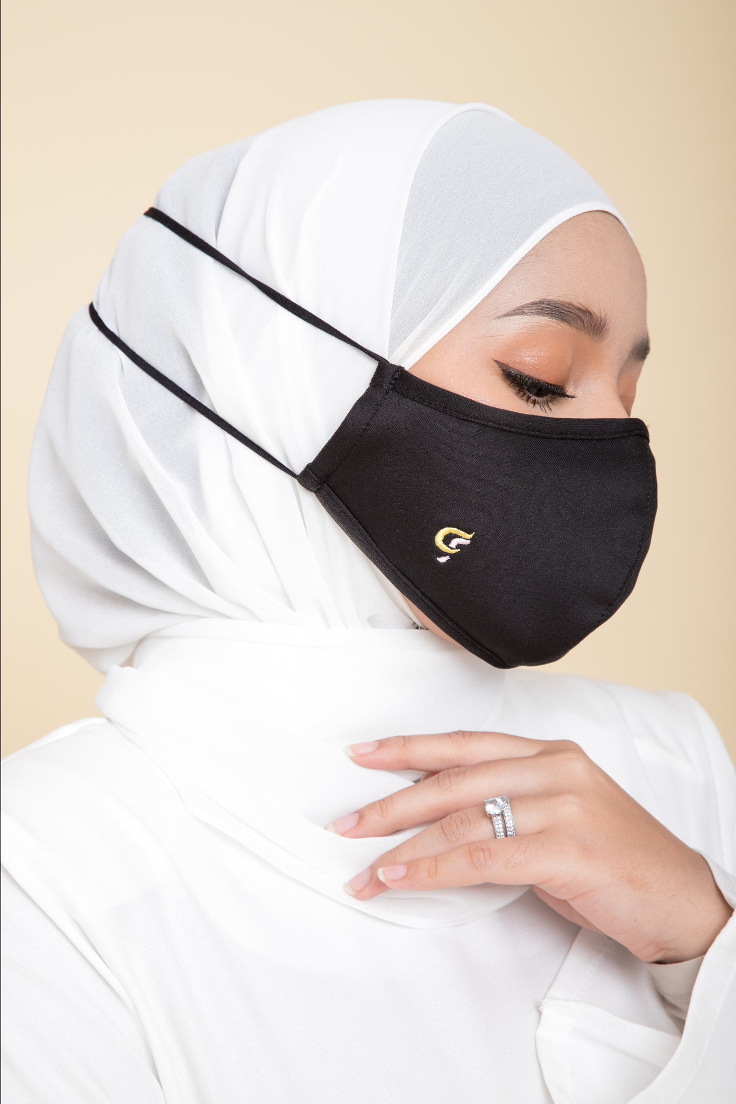 CikFin Hijab Mask in Black