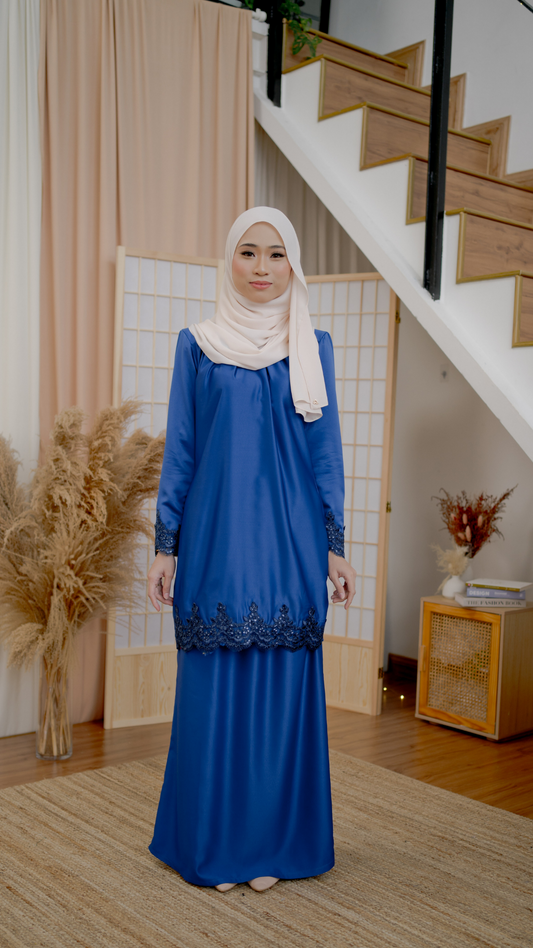 Kurung Mawar - Admiral Blue