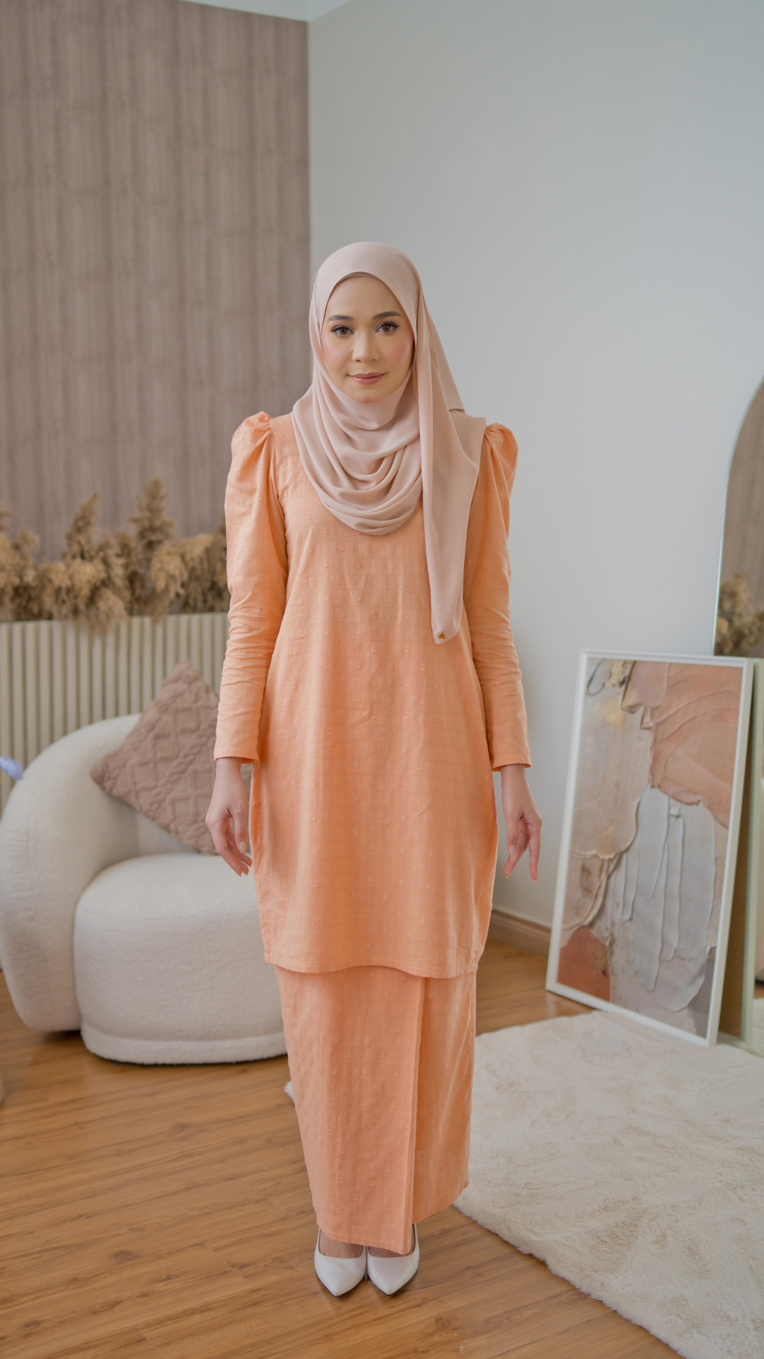 Kurung Nayla - Apricot Orange