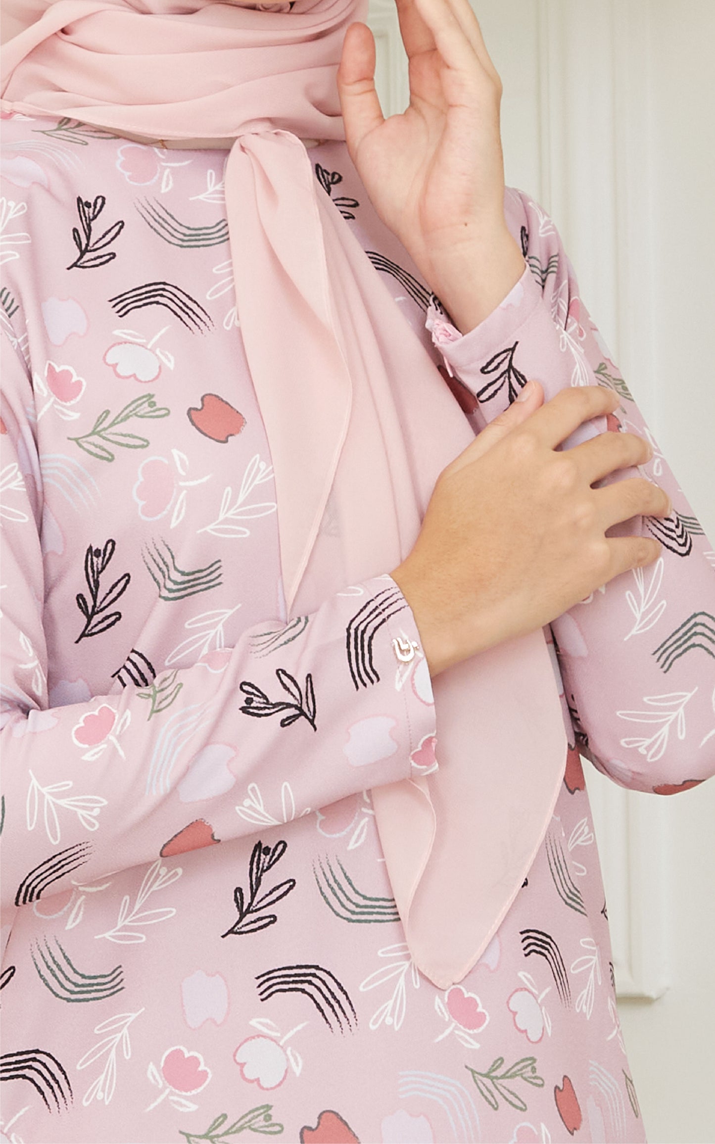 Kurung Modern Aisya in Petal Pink