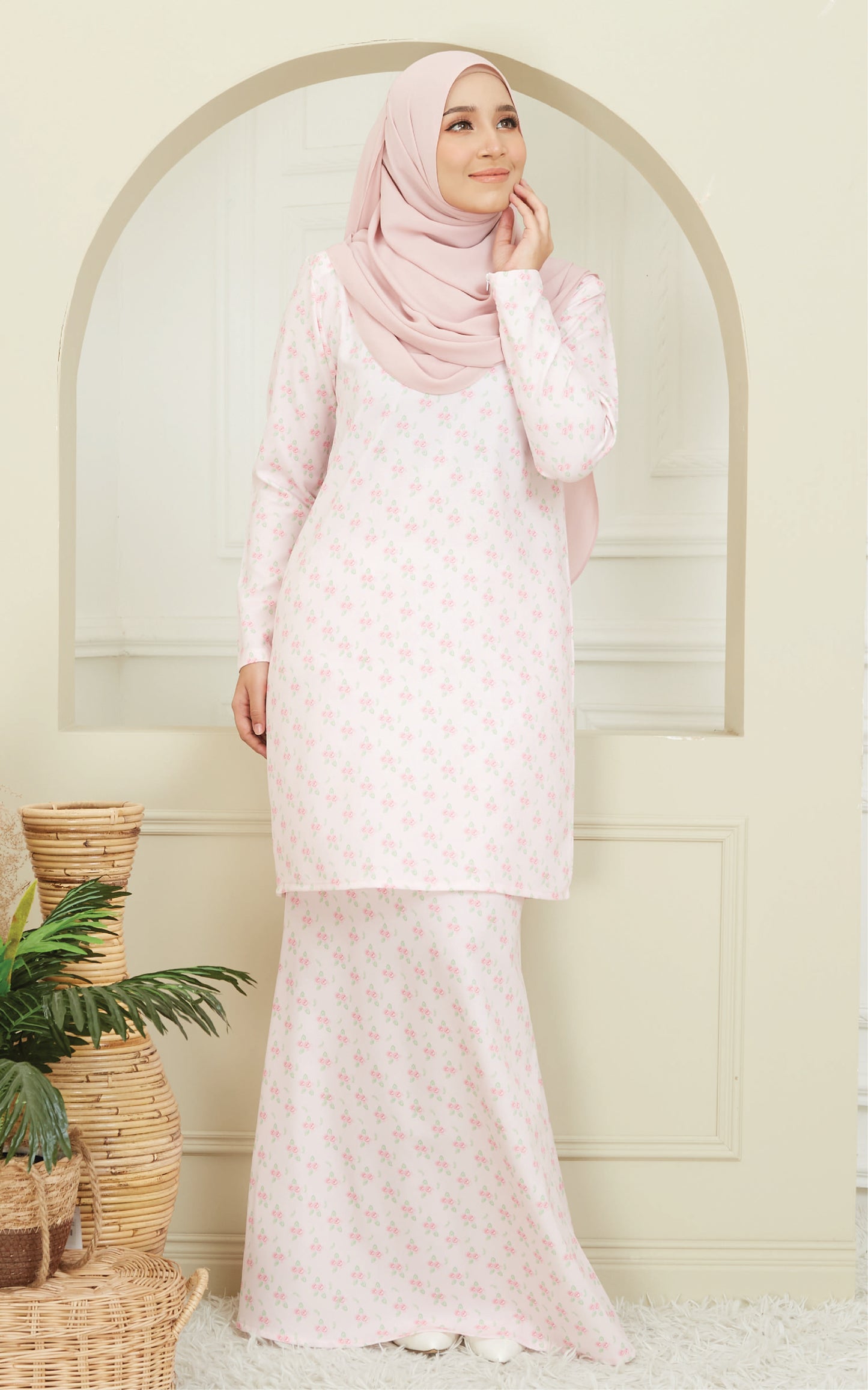 Kurung Modern Julia in Love Pink