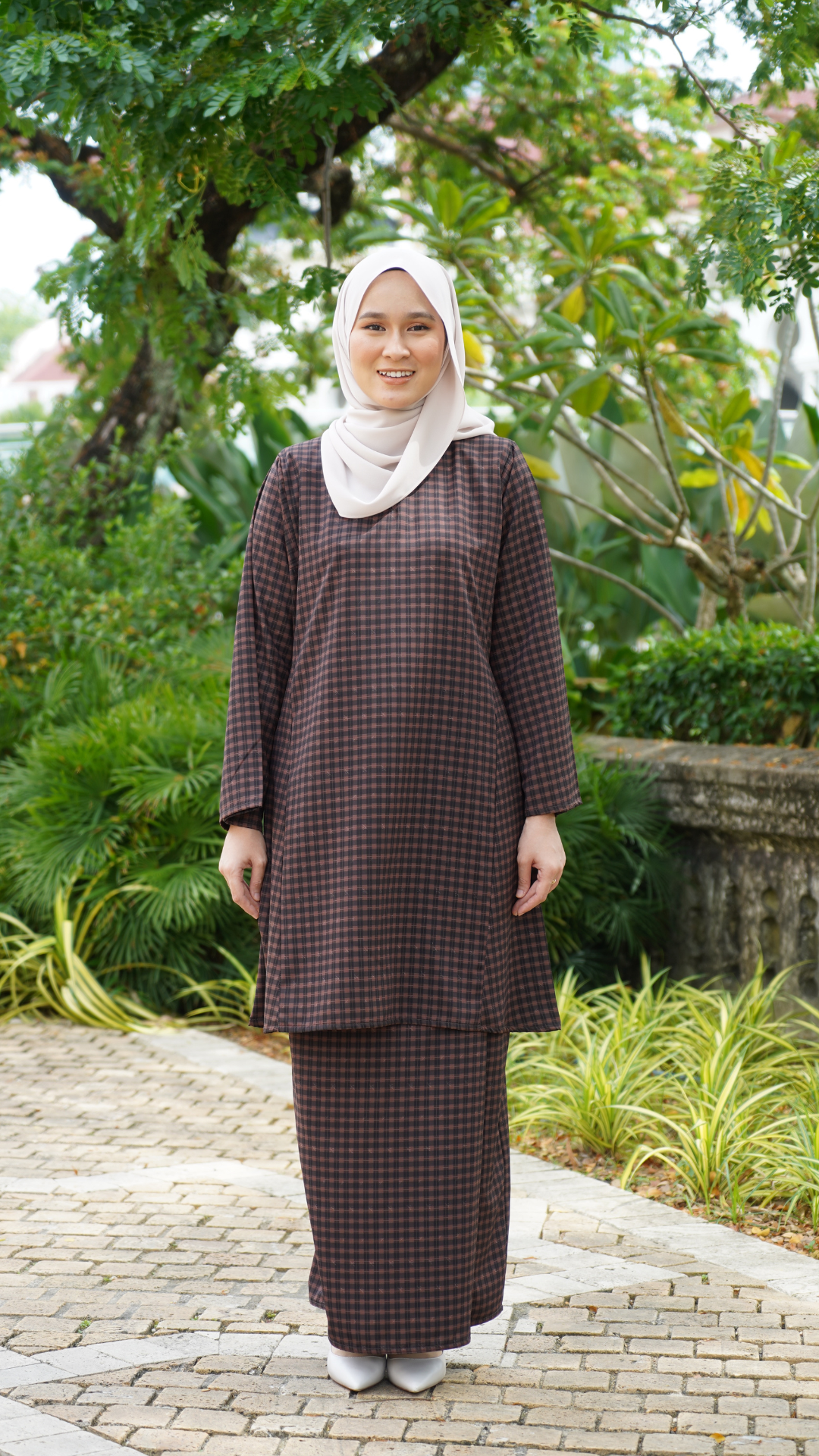 Kurung Cassandra - Black Coffee