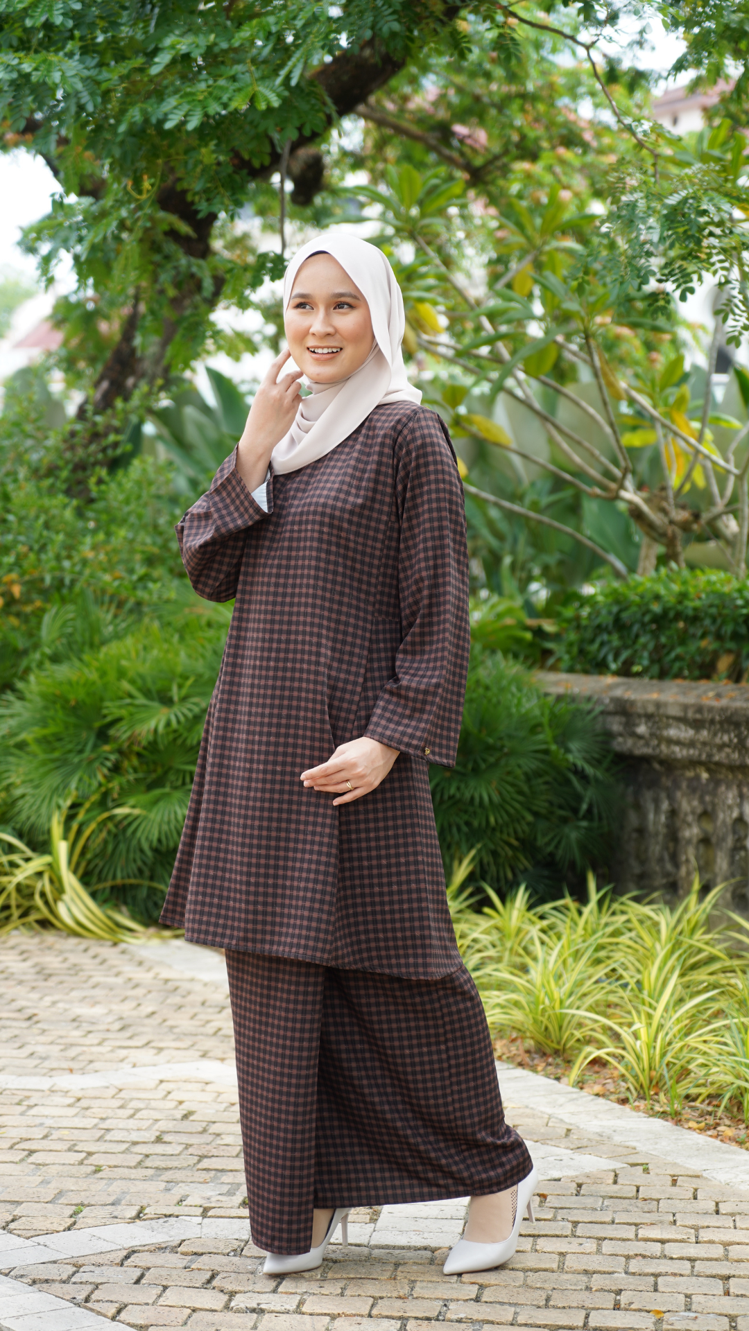 Kurung Cassandra - Black Coffee