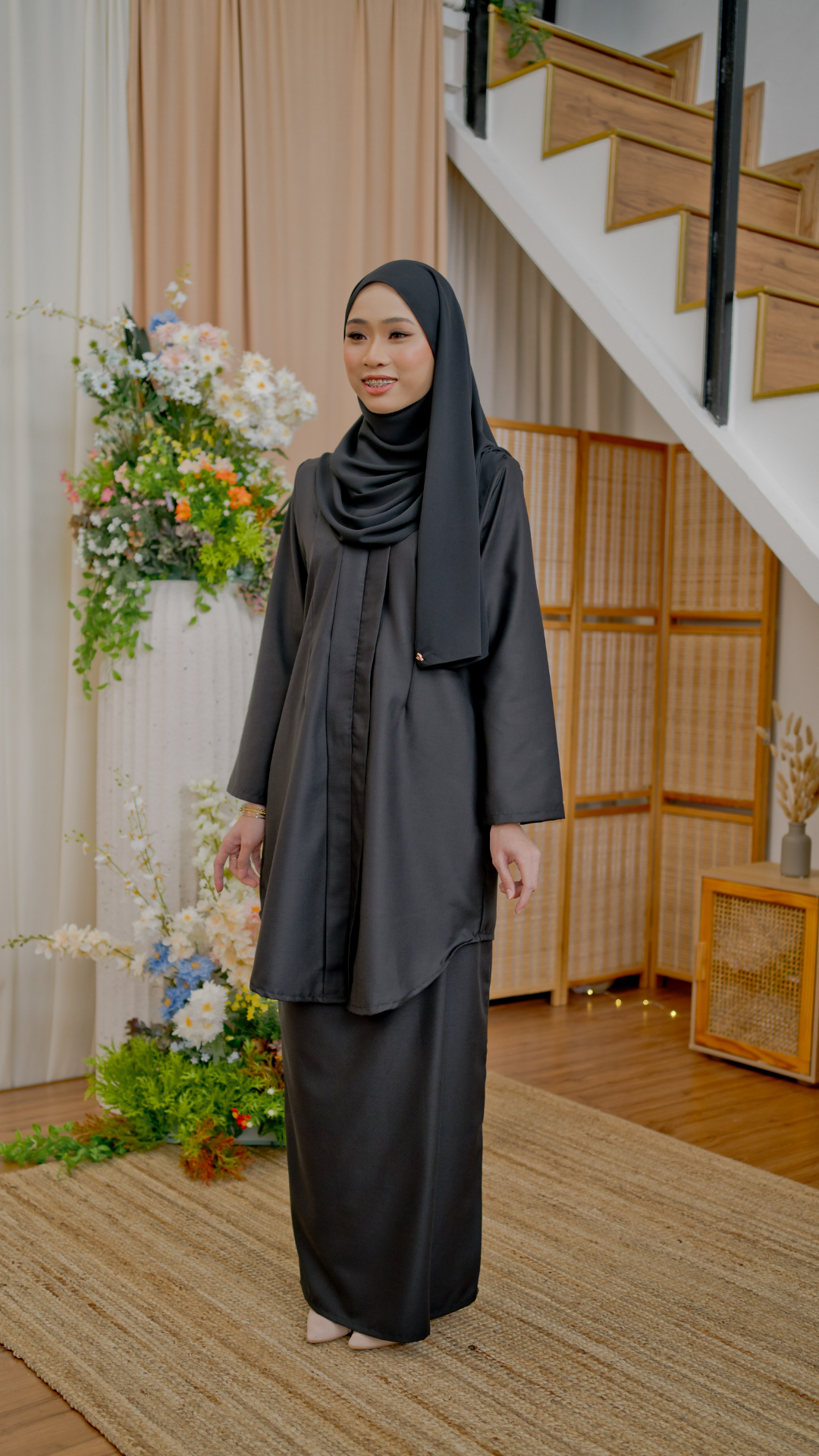 Kebaya Delima - Black