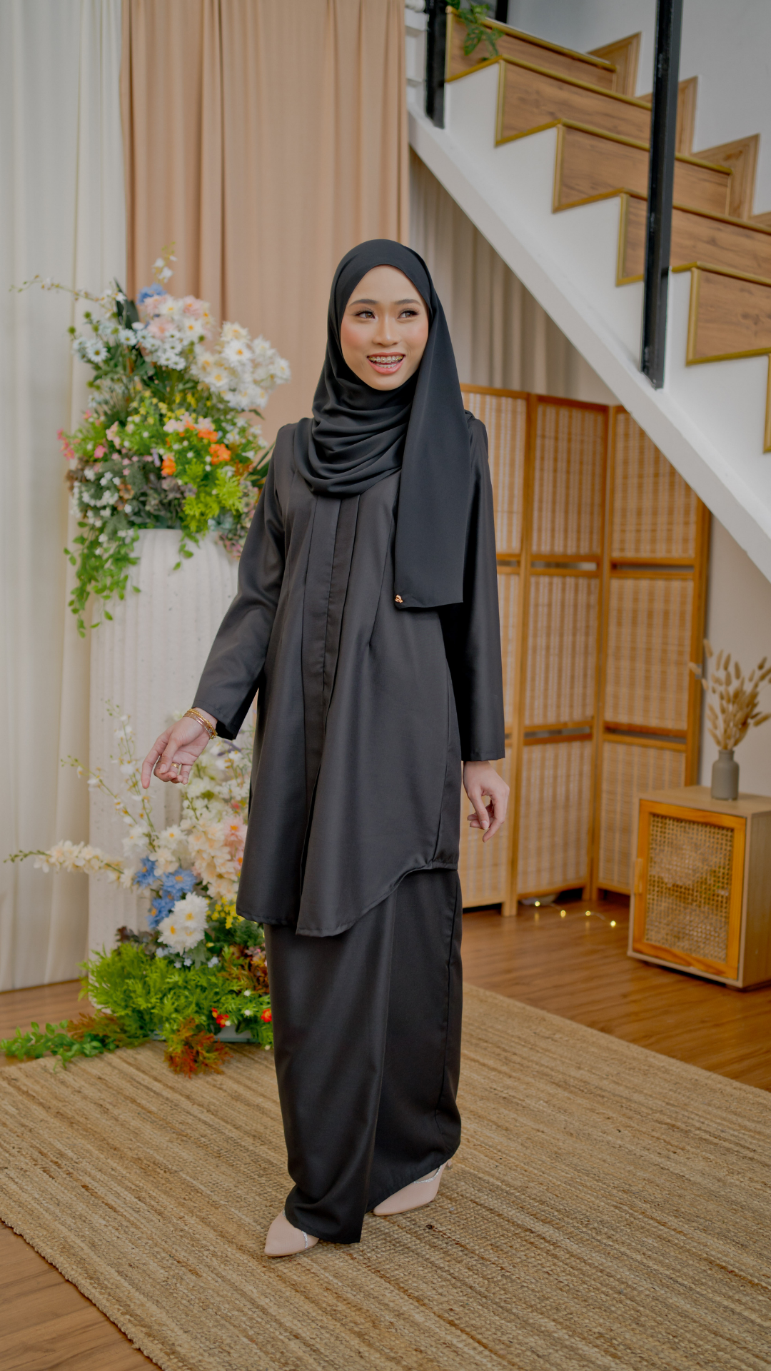 Kebaya Delima - Black