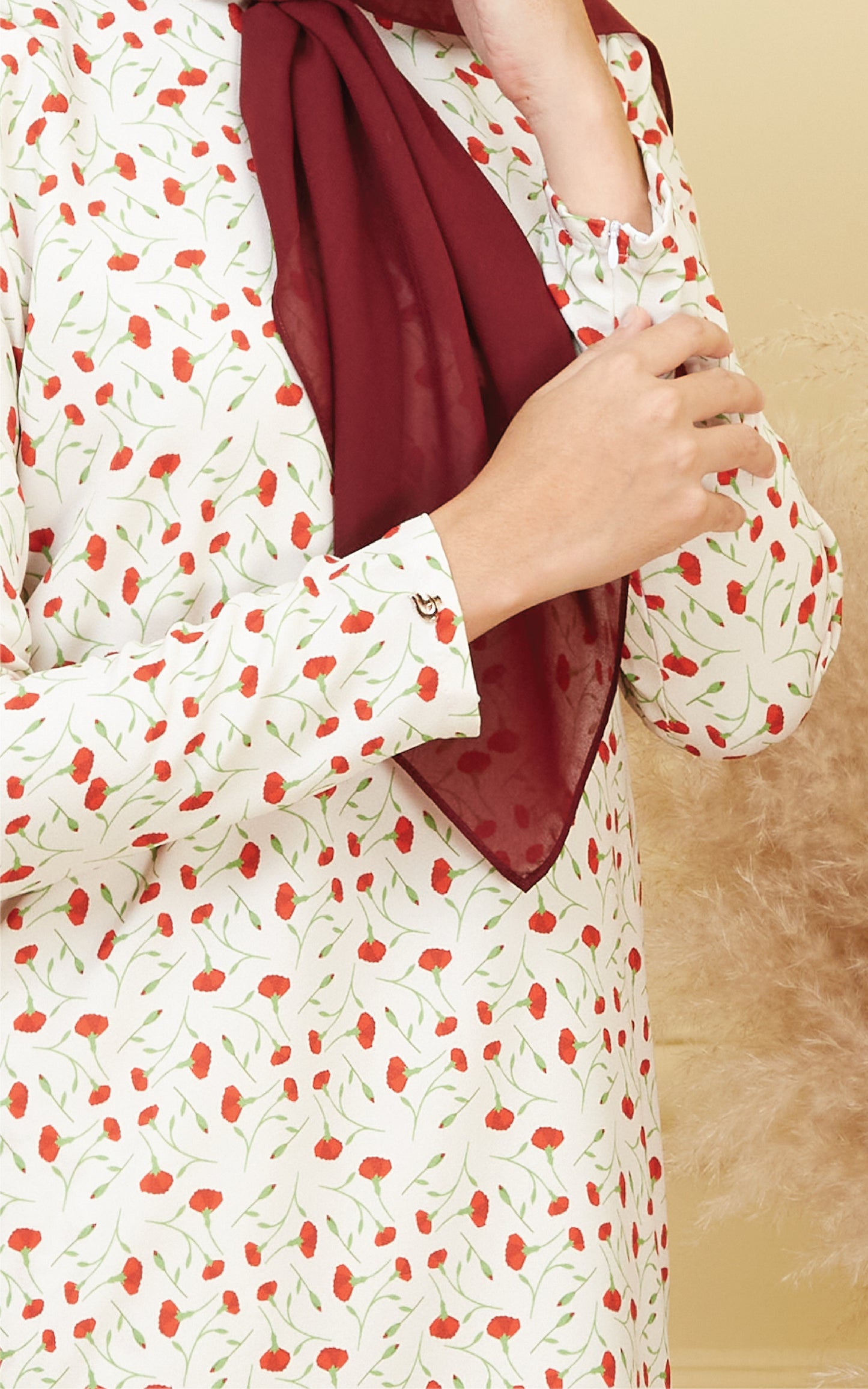 Kurung Modern Camelia in Carnation Red