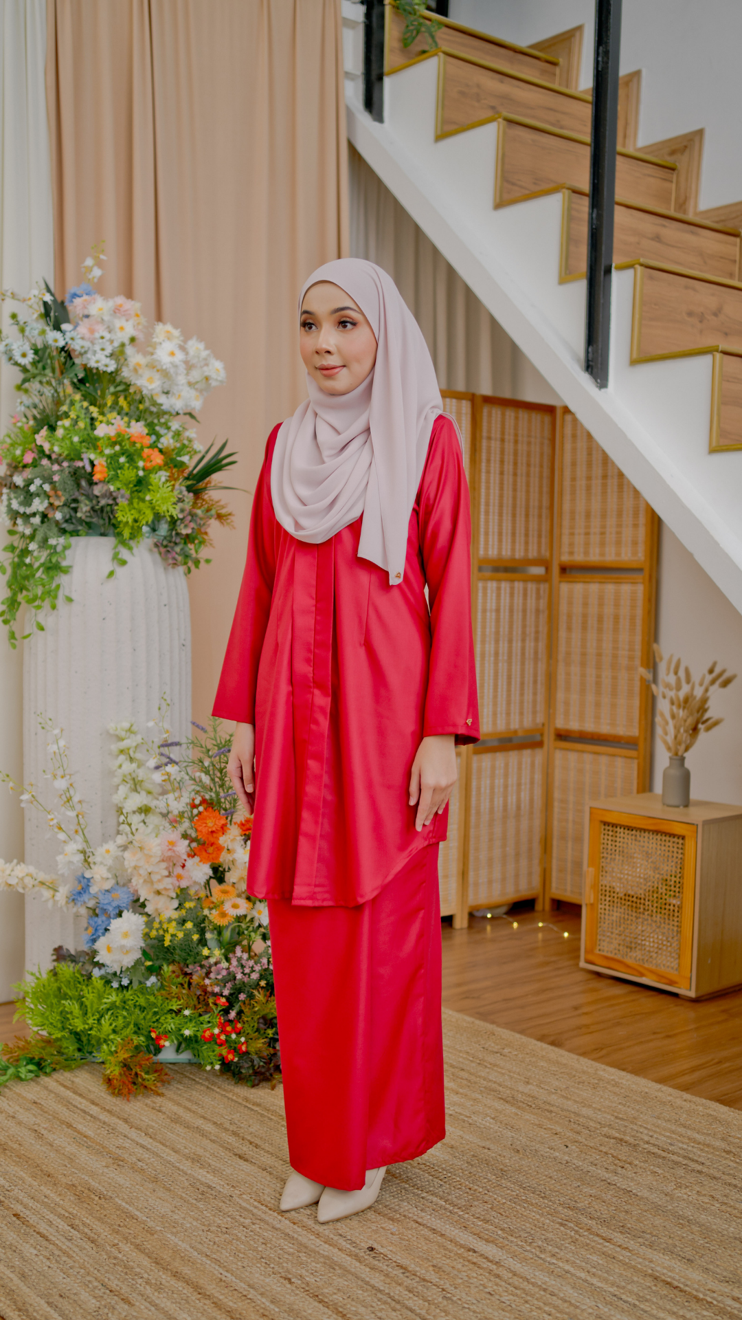 Kebaya Delima - Crimson Red