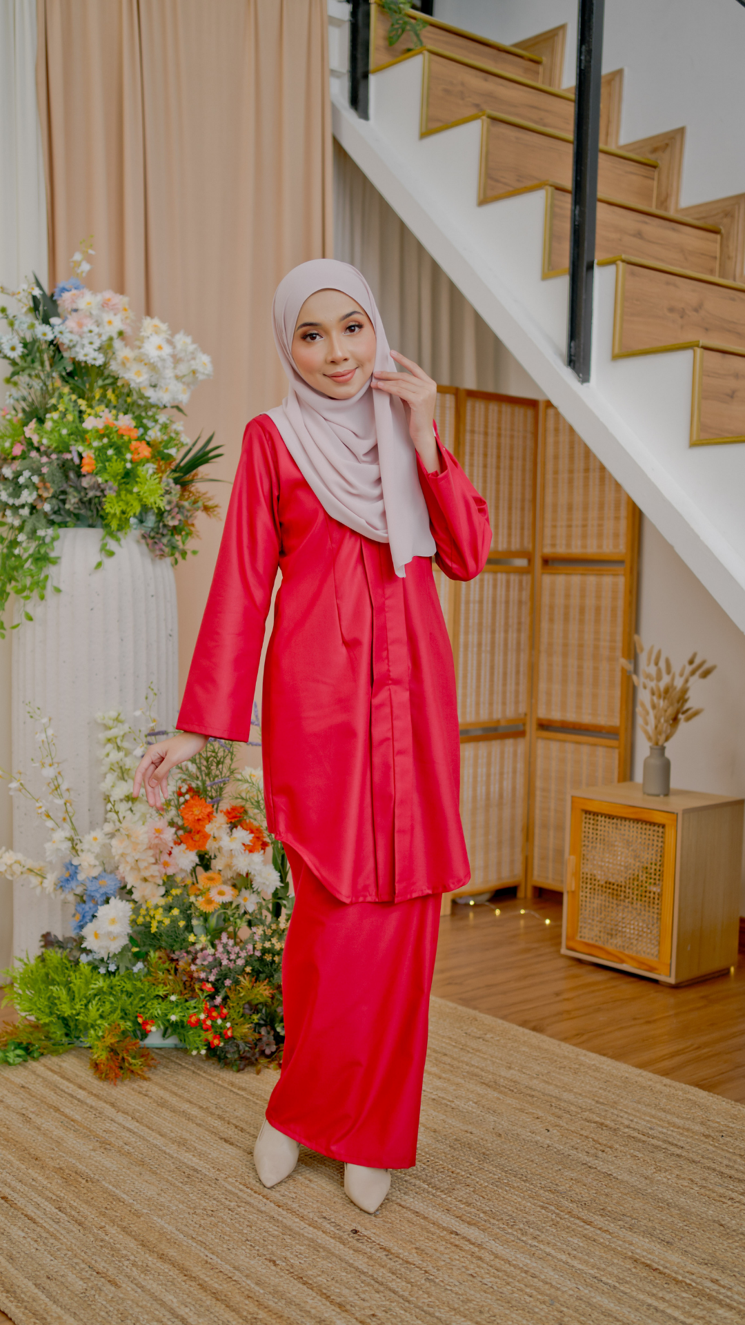 Kebaya Delima - Crimson Red