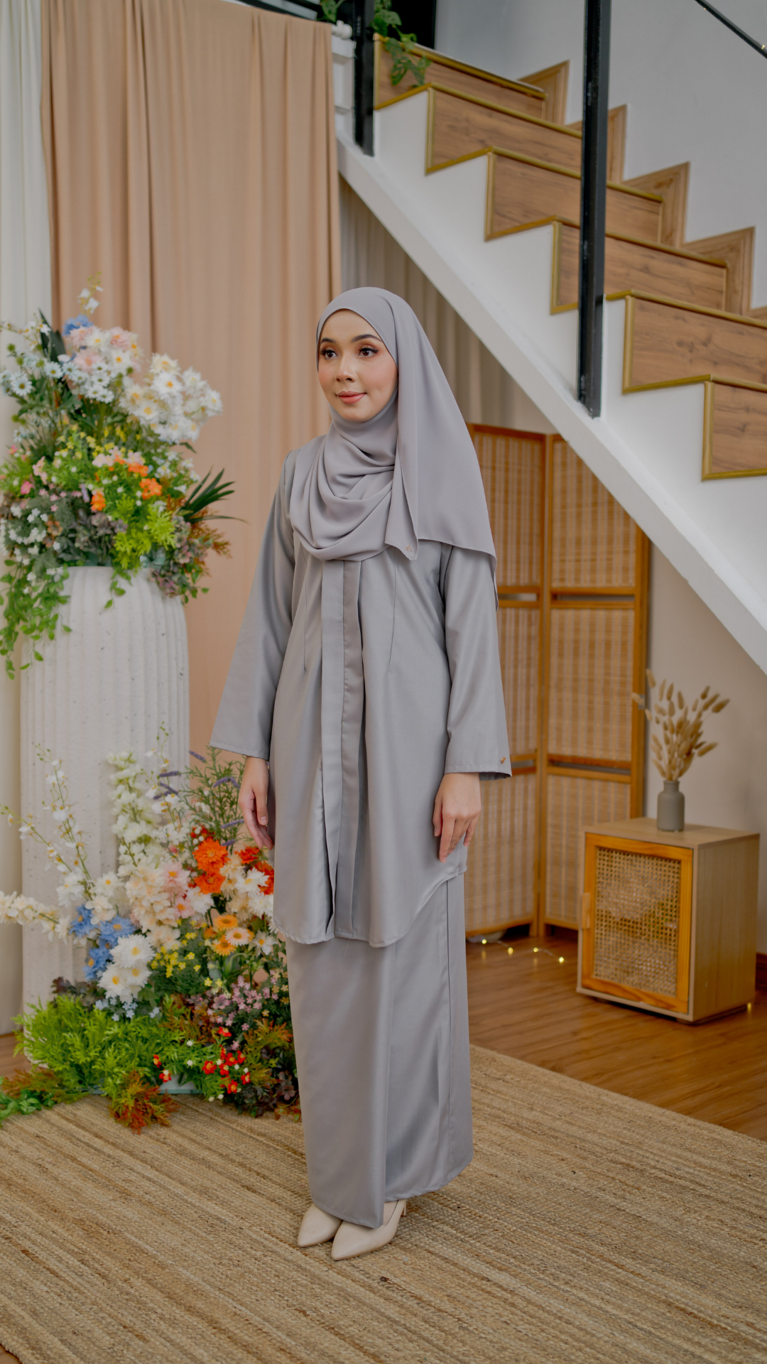 Kebaya Delima - Grey