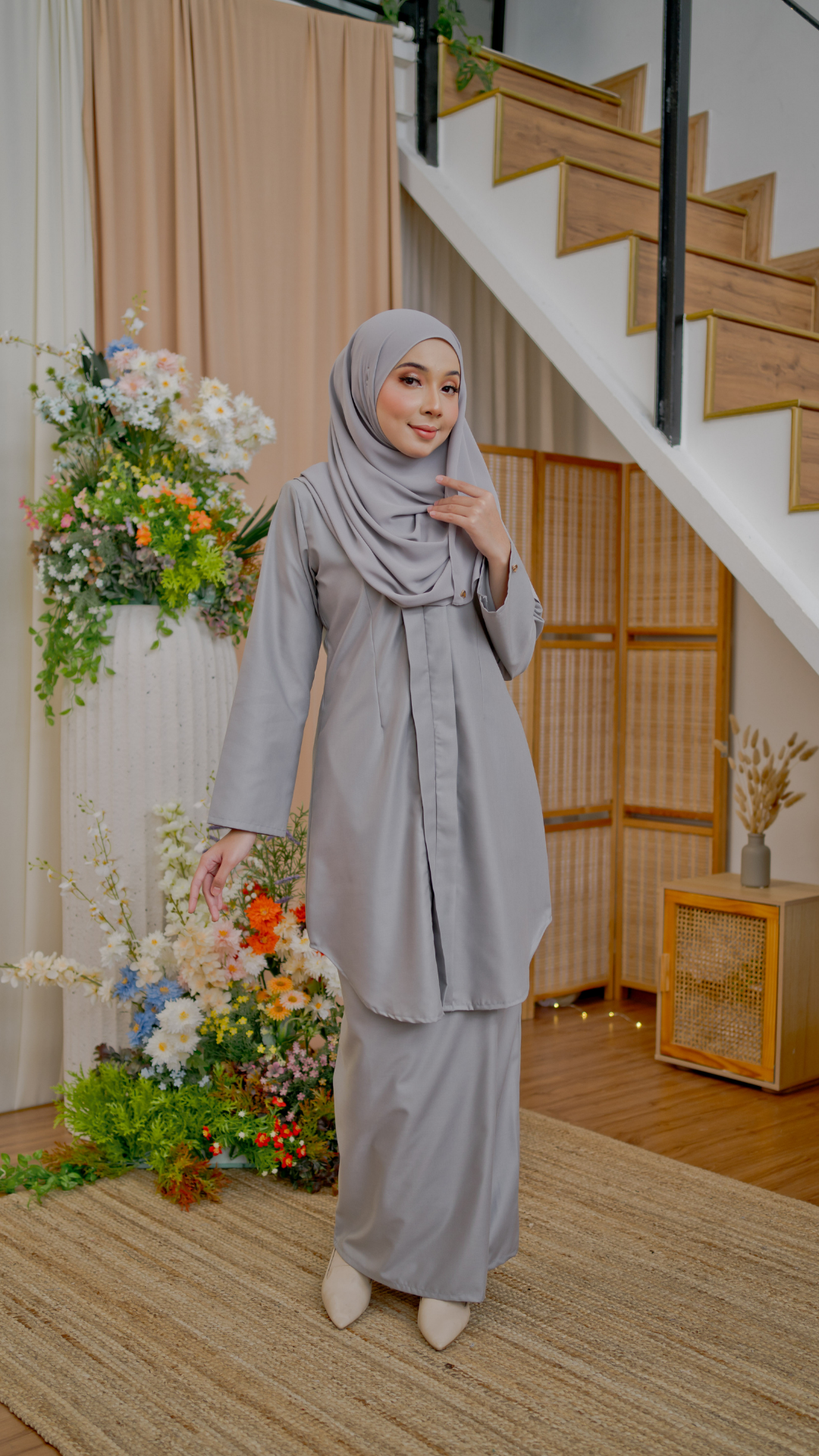 Kebaya Delima - Grey