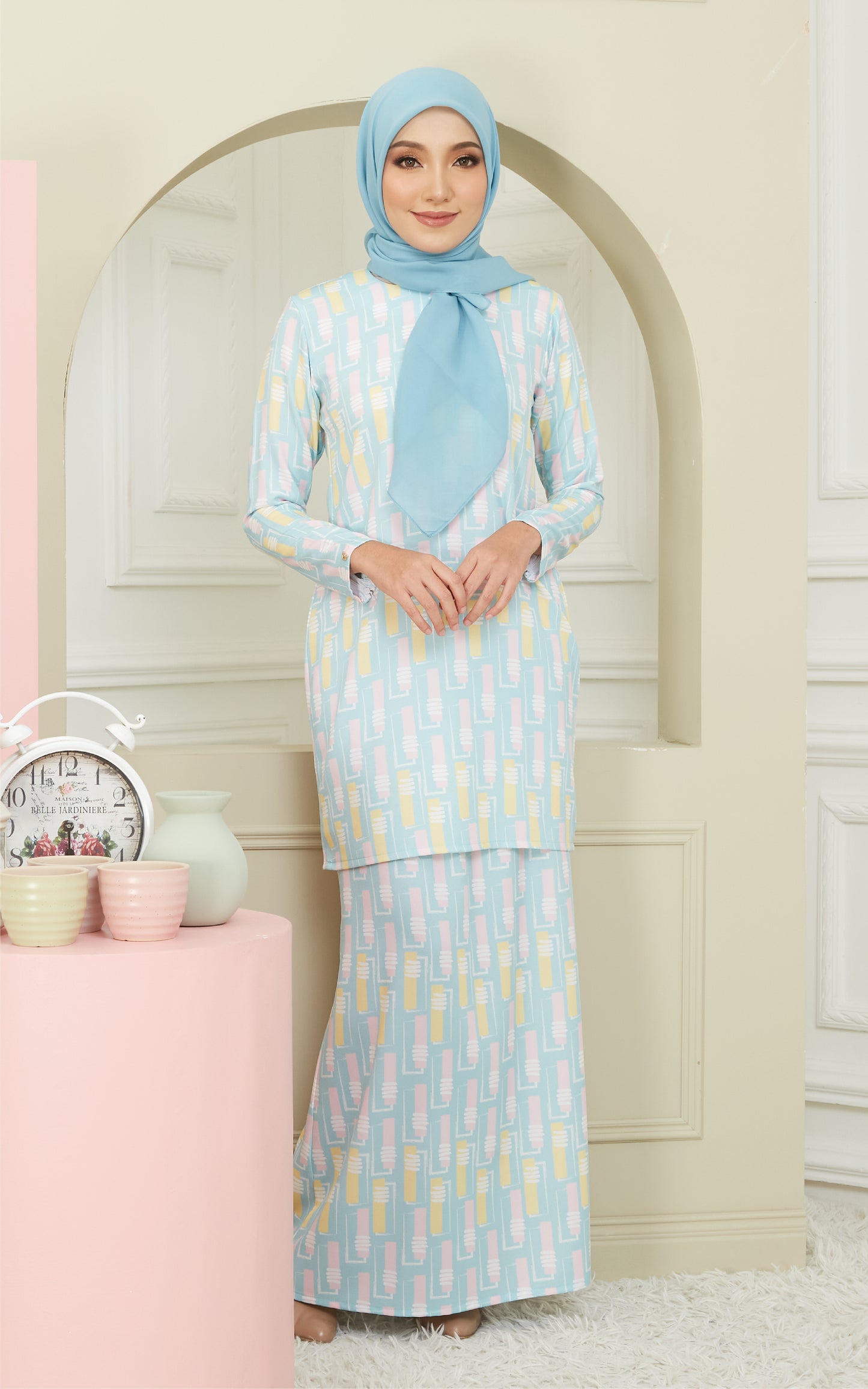 Kurung Modern Hawa in Blue Arctic