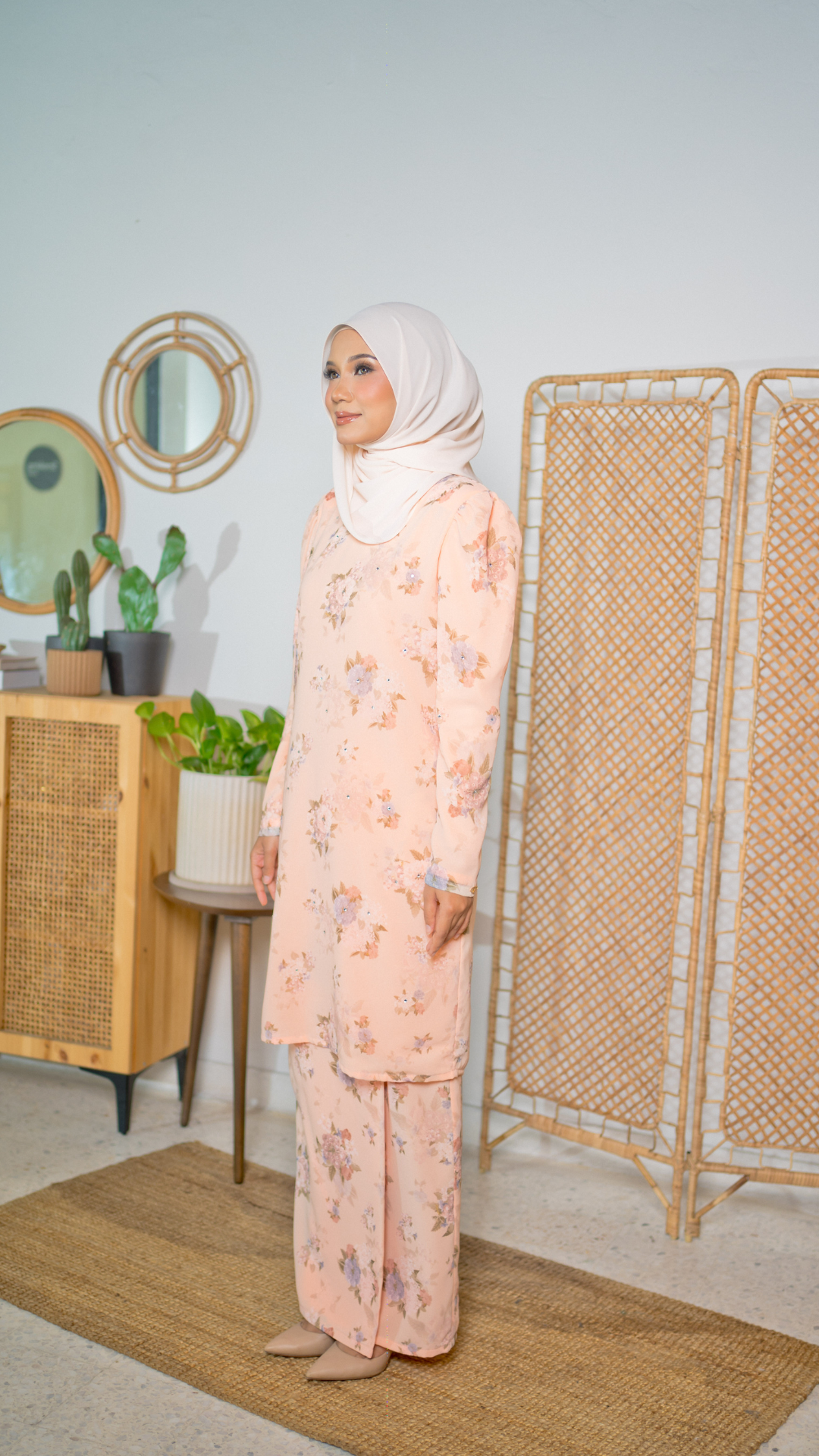 Kurung Kesuma - Pastel Cream