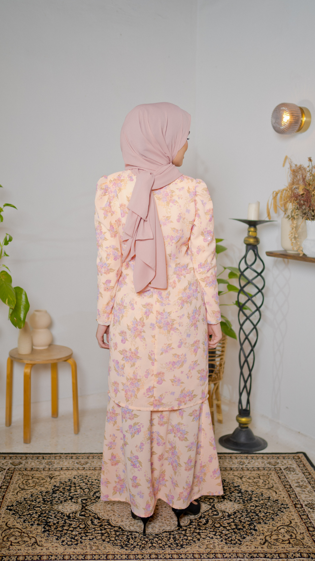 Kurung Maharani - Pastel Cream