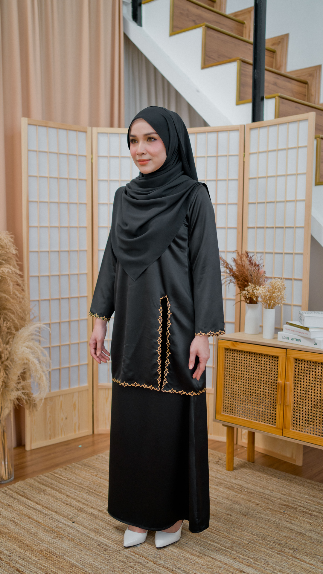 Kurung Damaris - Sable Black