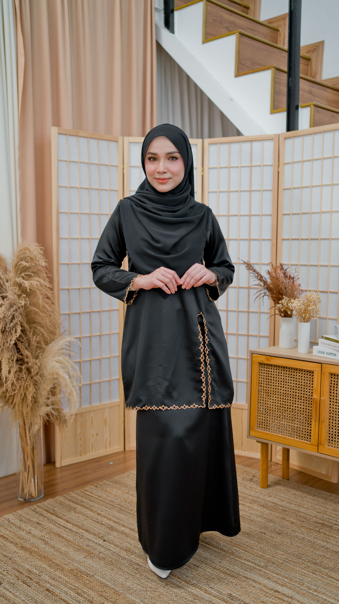 Kurung Damaris - Sable Black