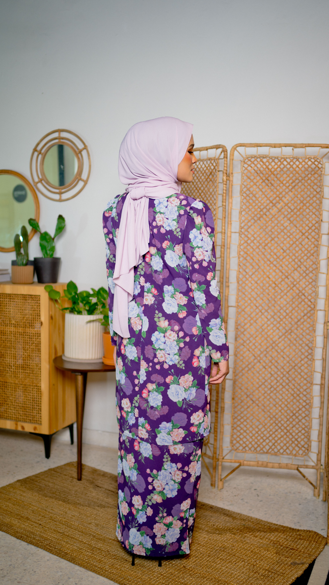 Kurung Waiduri - Tyrian Purple