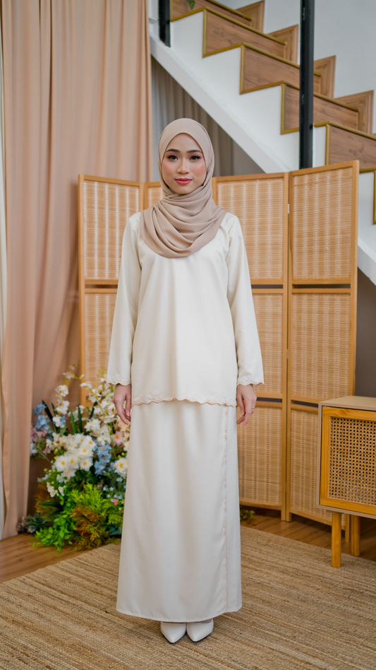 Kurung Azizah - Vanilla Cream